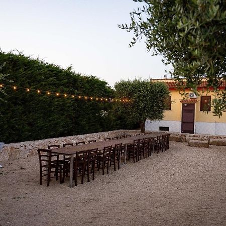 Villa Patrizia-Luxury Villa Mottola Buitenkant foto