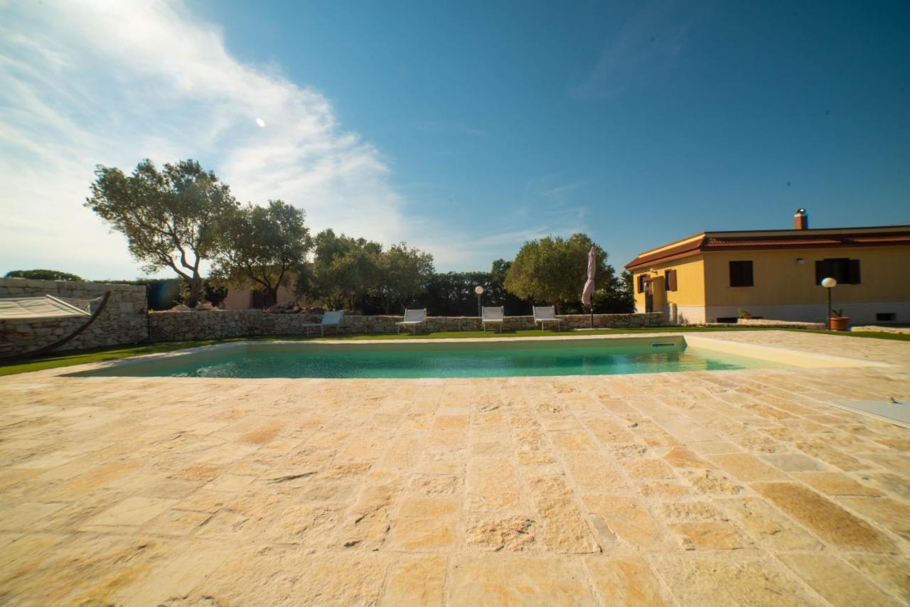 Villa Patrizia-Luxury Villa Mottola Buitenkant foto