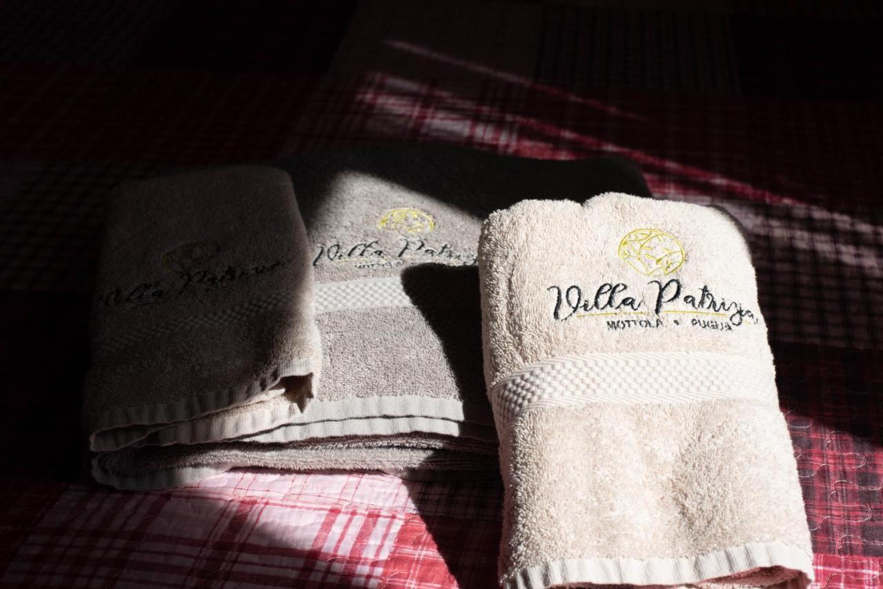 Villa Patrizia-Luxury Villa Mottola Buitenkant foto