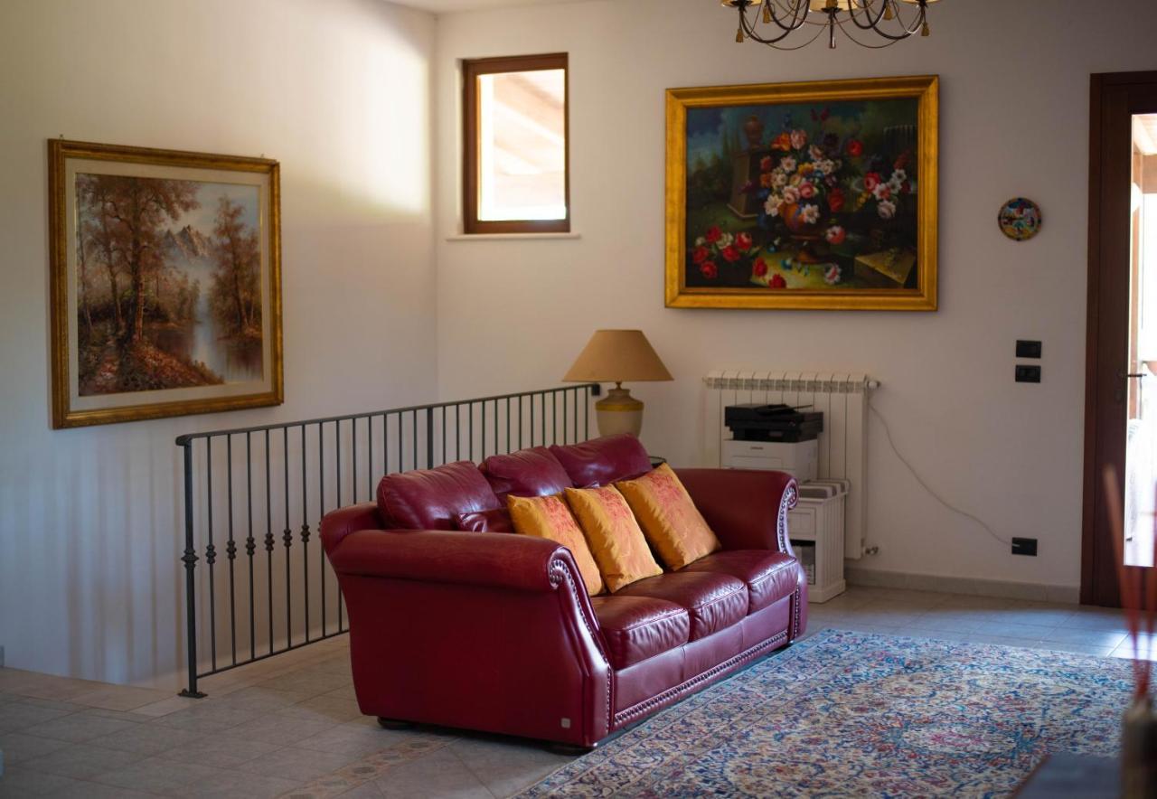 Villa Patrizia-Luxury Villa Mottola Buitenkant foto