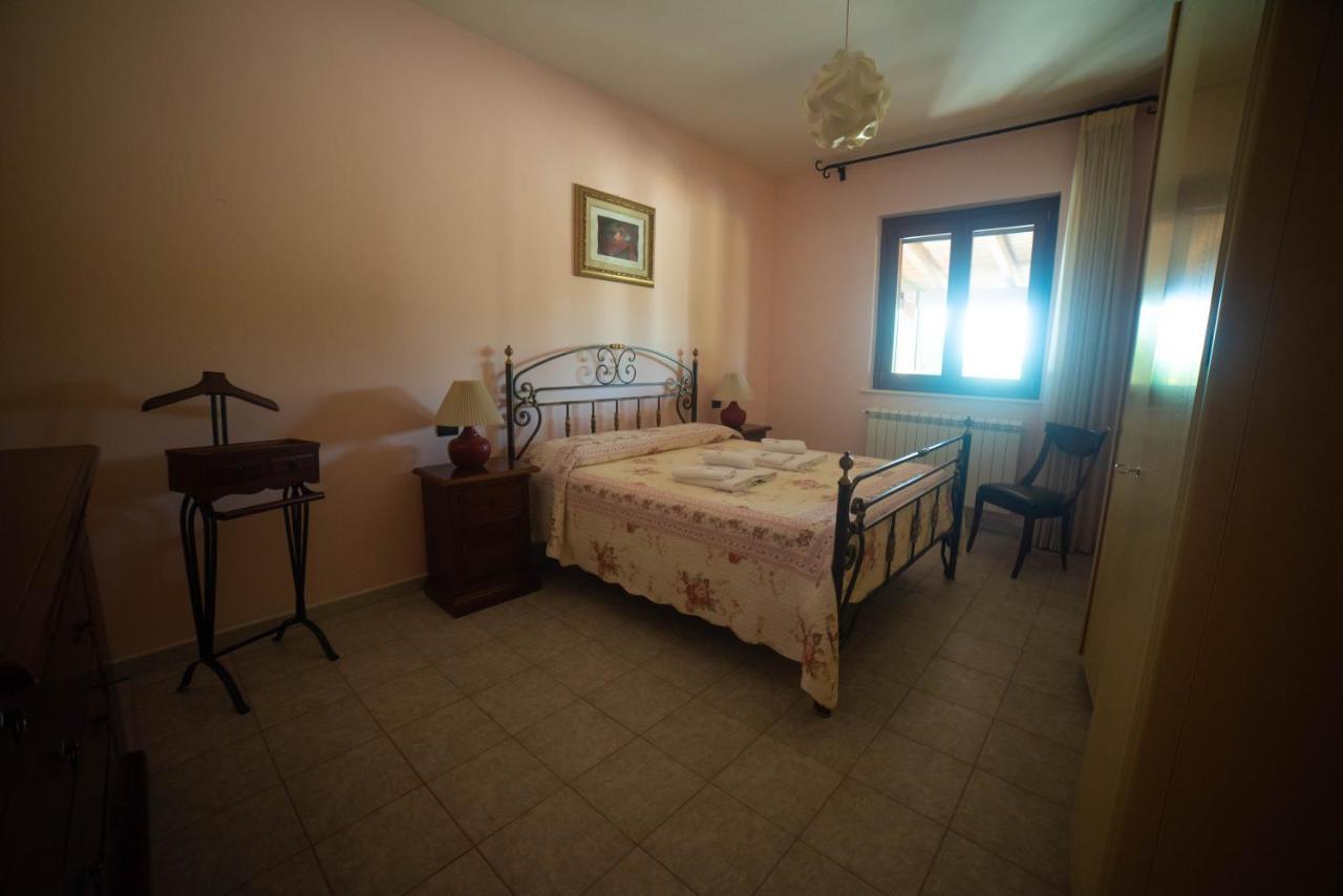 Villa Patrizia-Luxury Villa Mottola Buitenkant foto