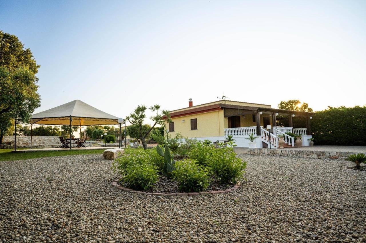 Villa Patrizia-Luxury Villa Mottola Buitenkant foto