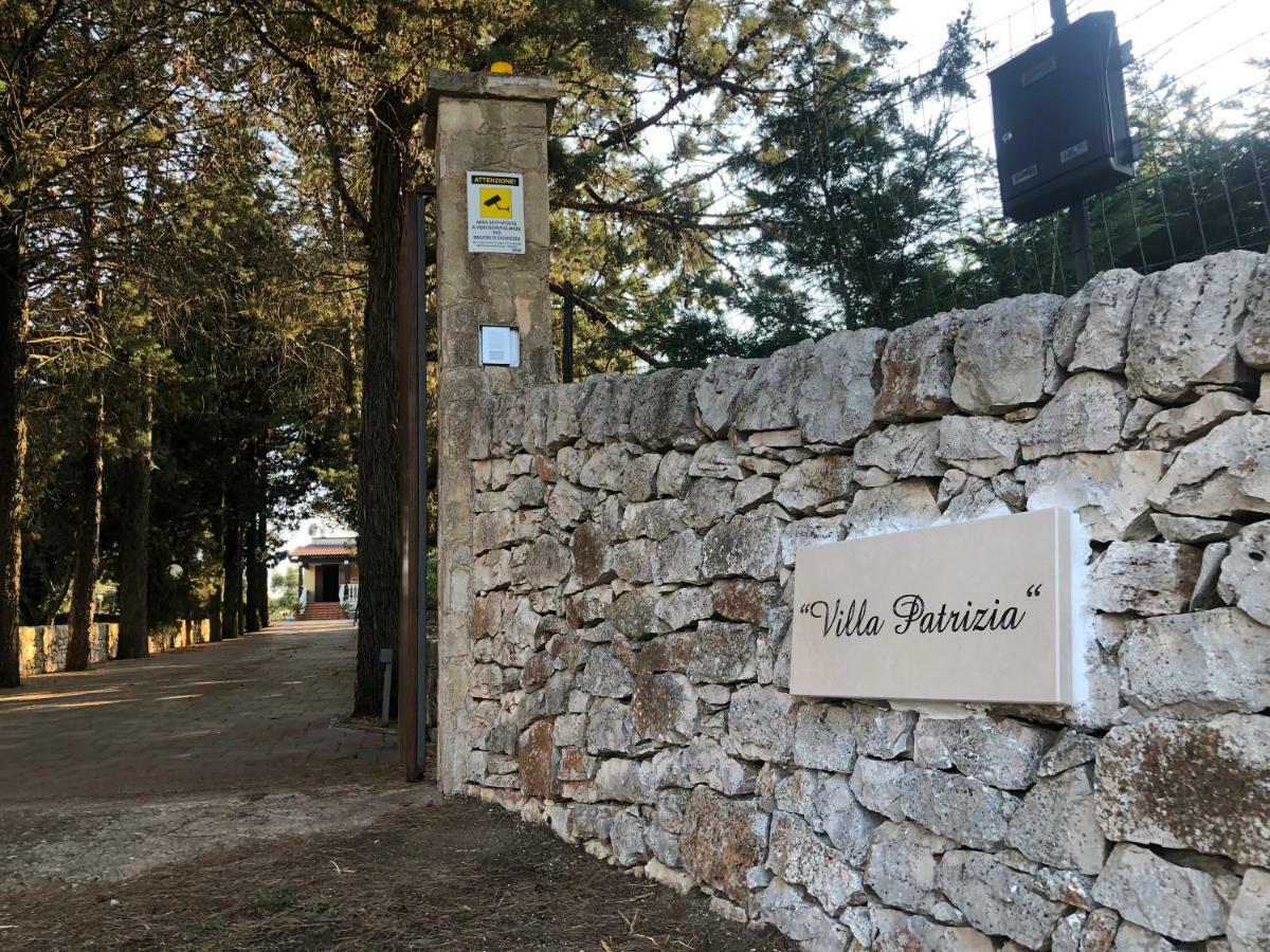 Villa Patrizia-Luxury Villa Mottola Buitenkant foto