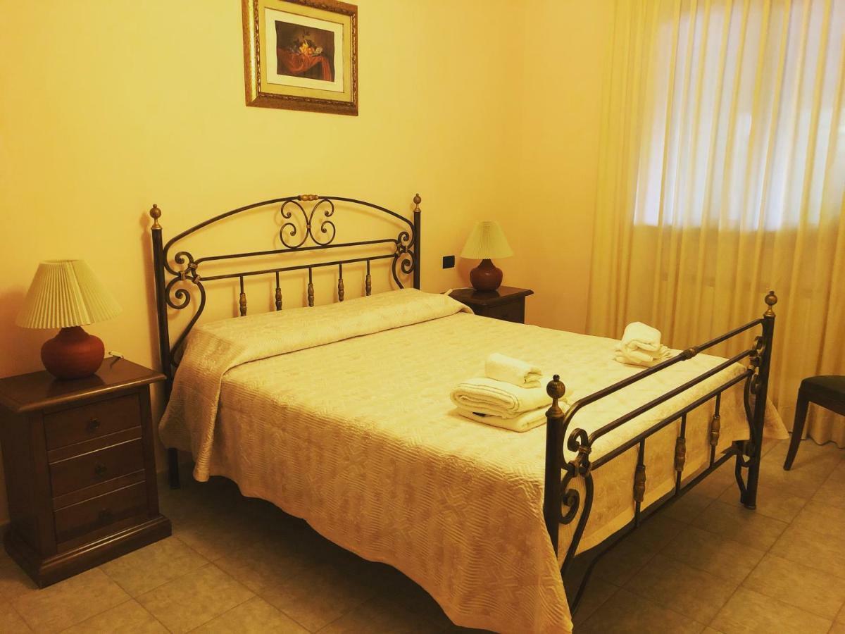 Villa Patrizia-Luxury Villa Mottola Buitenkant foto